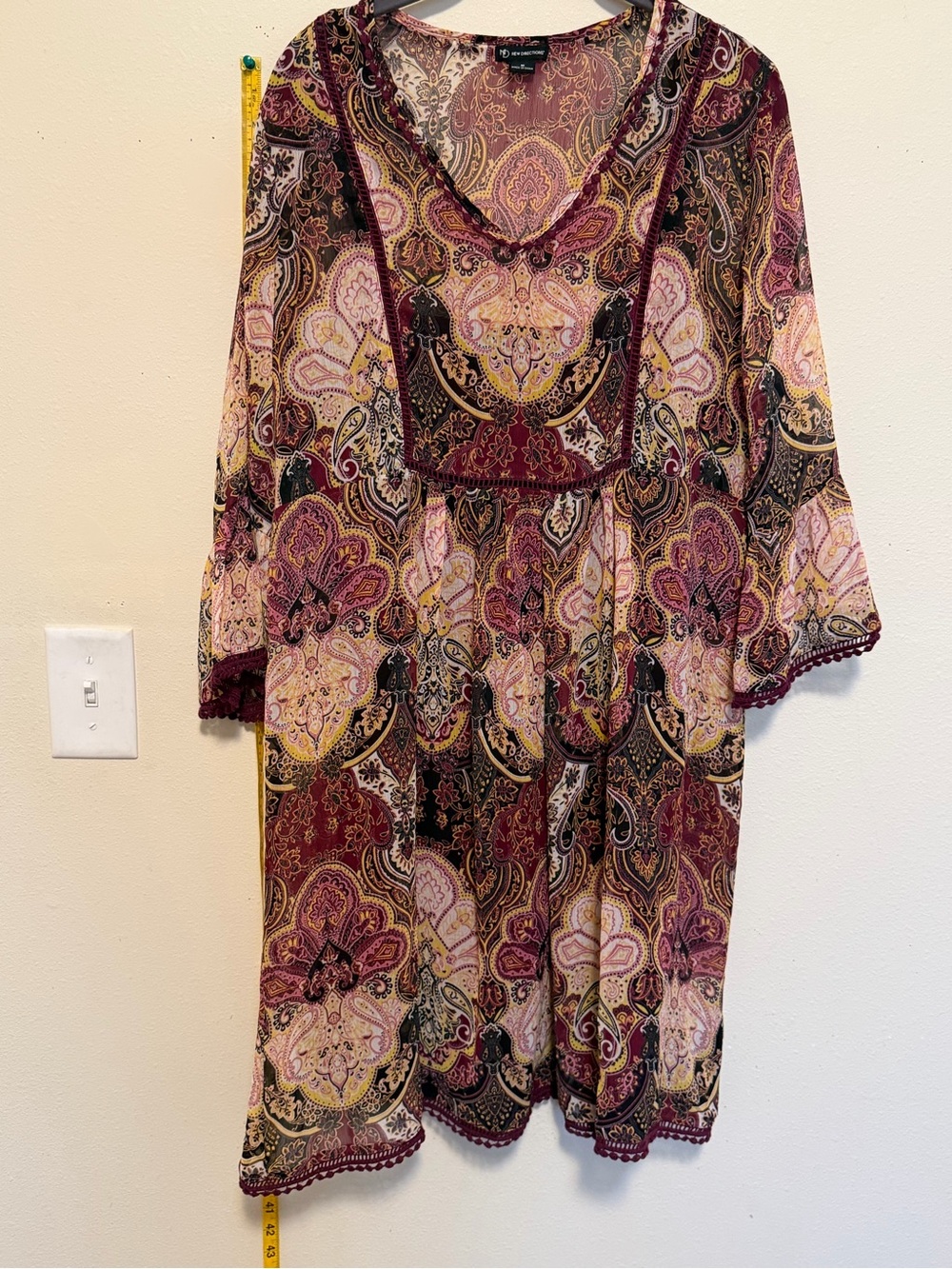 New Directions M Paisley Boho Midi Dress Burgundy Pink Bell Sleeve